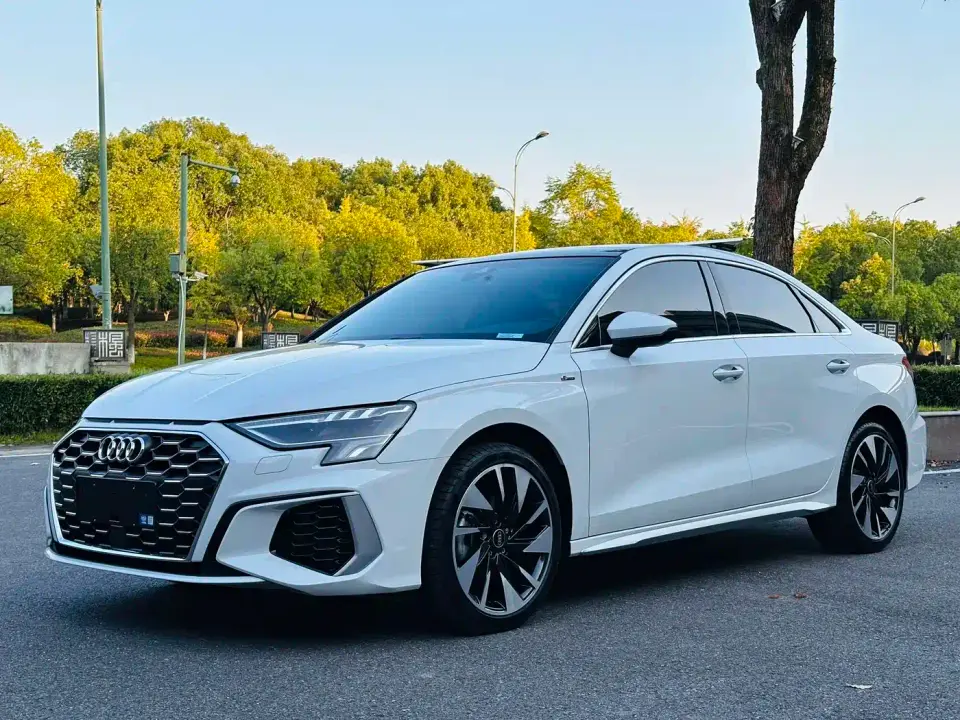 Audi A3 Facelift A3L Limousine 35 TFSI Fashion Sport 2023