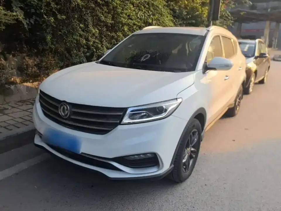Dongfeng Fengguang Fengguang 580 1.5T CVT Luxury 2020