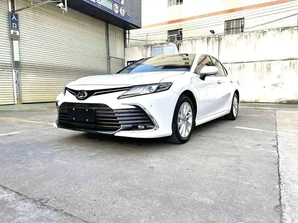 Toyota Camry 2.0G Luxury Edition China VI 2021