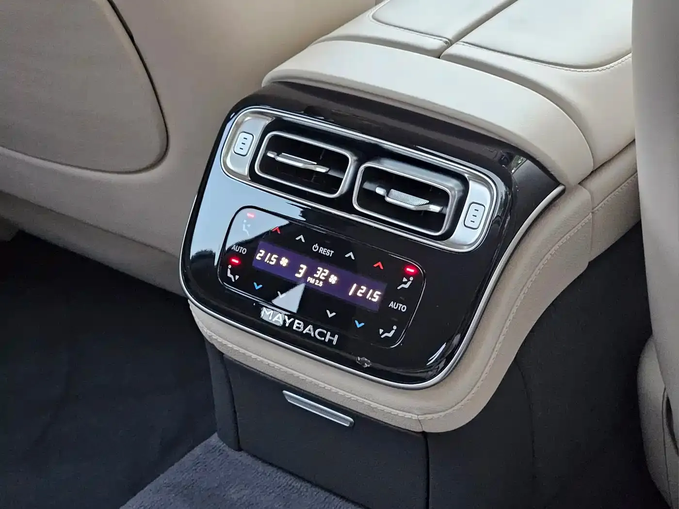 Mercedes-Benz Maybach S-Class Facelift S 480 4MATIC 2025 — фото 19