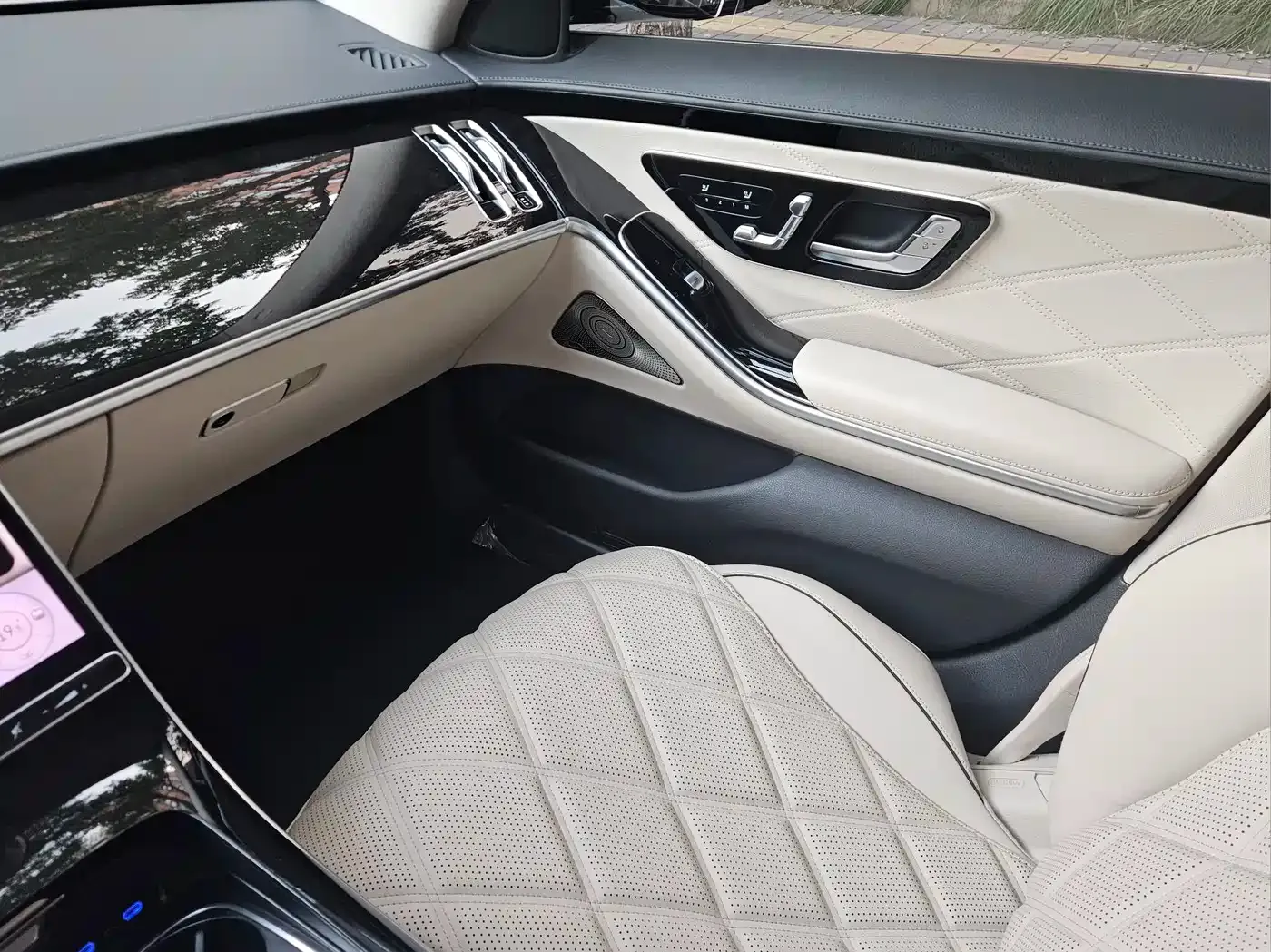 Mercedes-Benz Maybach S-Class Facelift S 480 4MATIC 2025 — фото 14