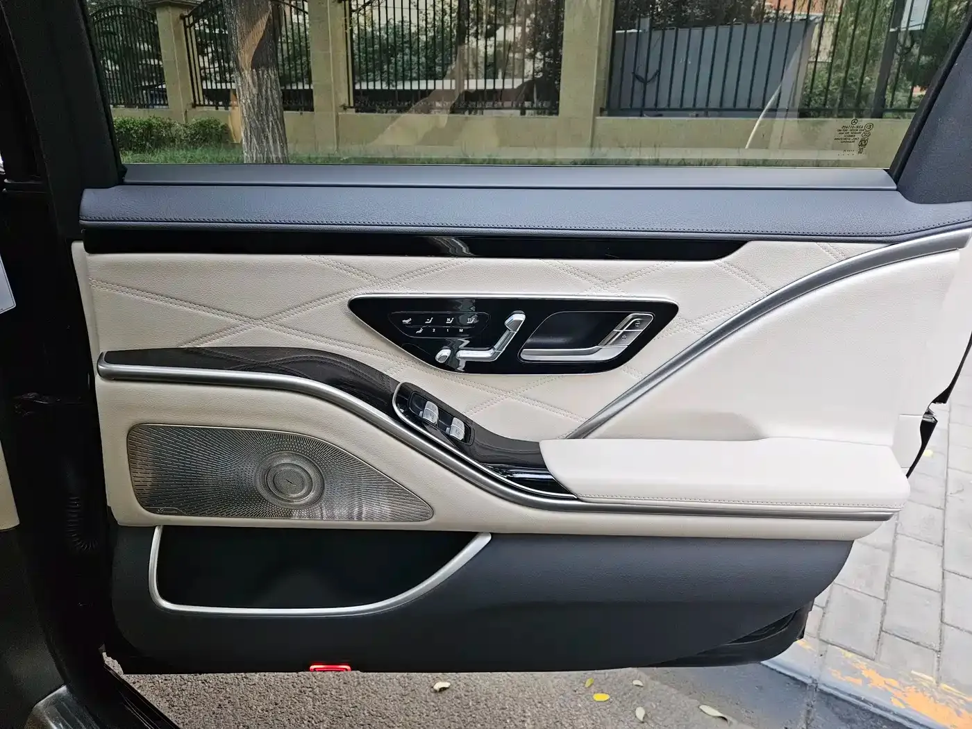 Mercedes-Benz Maybach S-Class Facelift S 480 4MATIC 2025 — фото 13