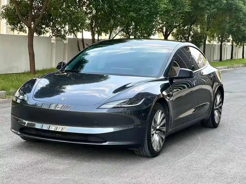 Tesla Model 3 Rear-Wheel Drive 2024