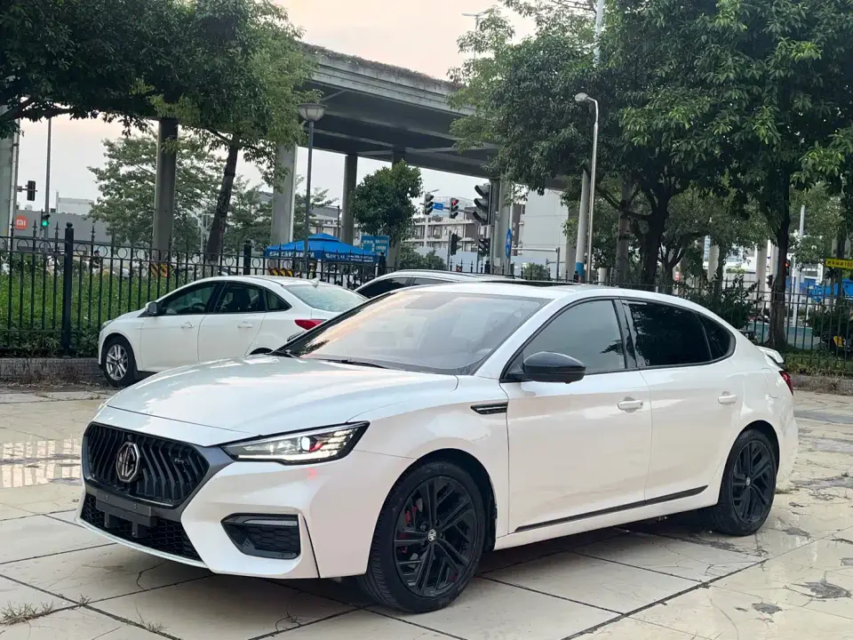MG 6 New Energy 1.5T Hybrid Trophy Digital Mamba Flagship 2022