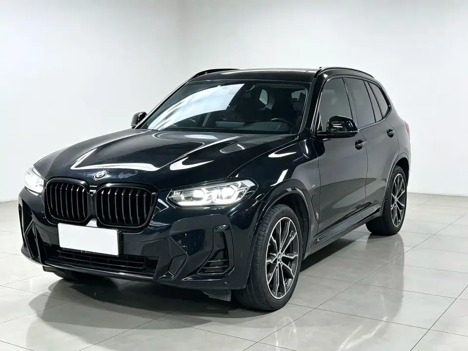BMW X3 xDrive30i Leading M Night Package 2023