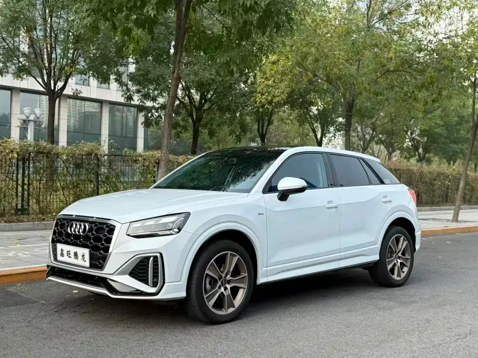 Audi Q2L 35 TFSI Fashion Dynamic 2022