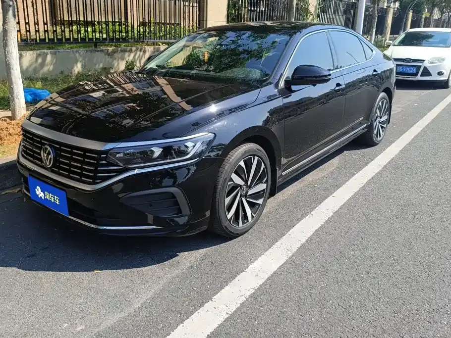 Volkswagen Passat Outstanding 330TSI Elite Edition 2024