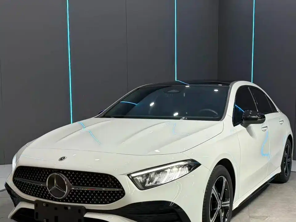 Mercedes-Benz A-Class A 200 L Fashion 2023