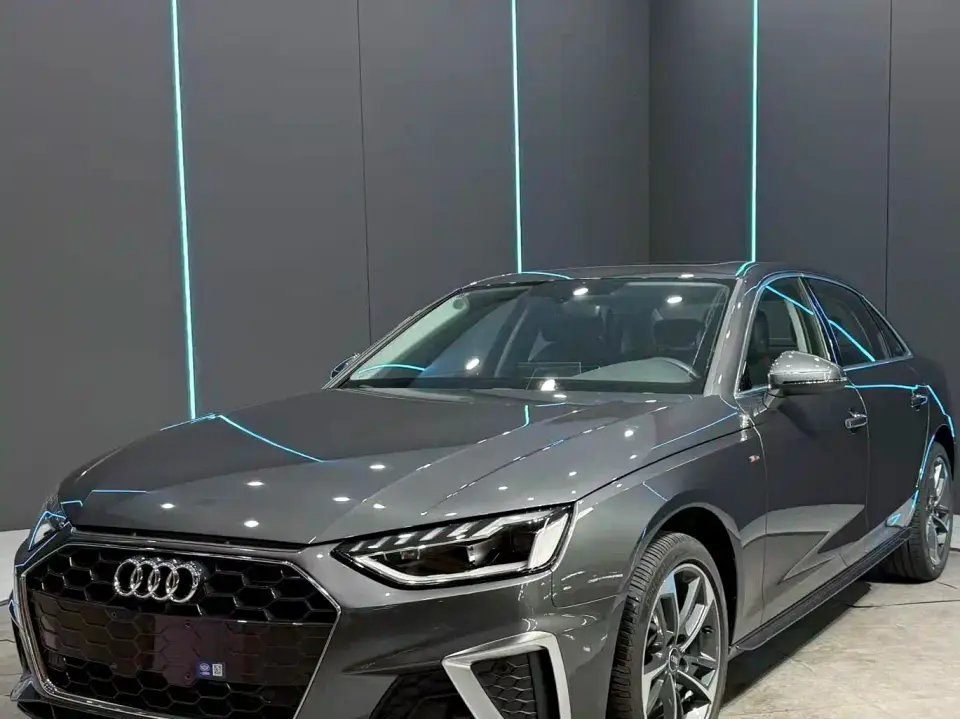 Audi A4L 40 TFSI Fashion Dynamic 2025