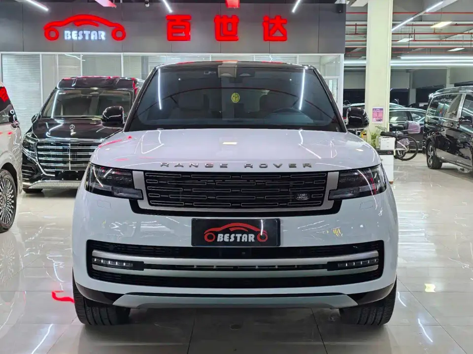 Land Rover Range Rover 3.0 L6 400PS Golden Age 7-Seater Long Wheelbase 2023