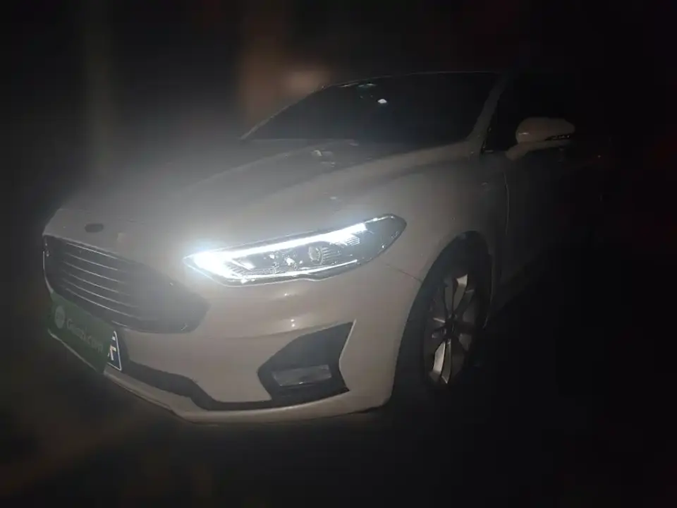 Ford Mondeo EcoBoost 180 Fashion 2020