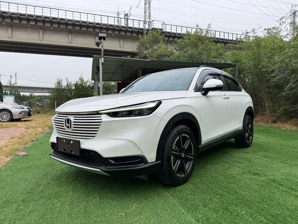 Honda Vezel 1.5L CVT Pioneer Edition 2023