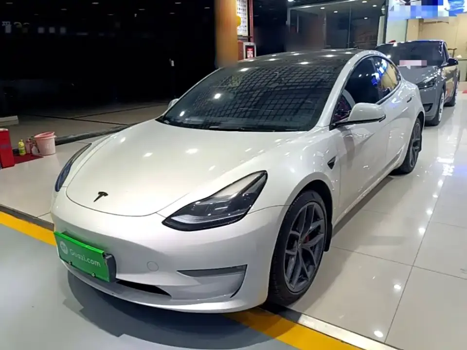 Tesla Model 3 Performance High-Performance AWD 2023
