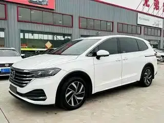 Volkswagen Viloran 330TSI Luxury Edition 2021