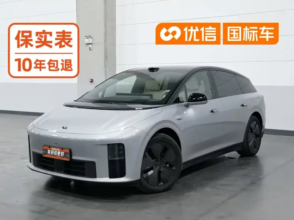 Li Auto i6 2WD Base Model 2025
