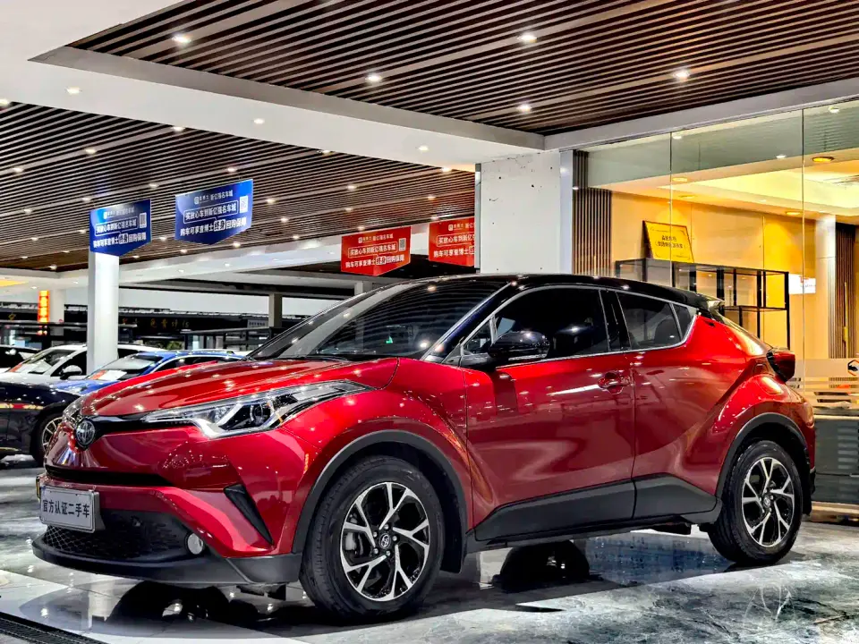 Toyota C-HR Model 2.0L Leading 2021