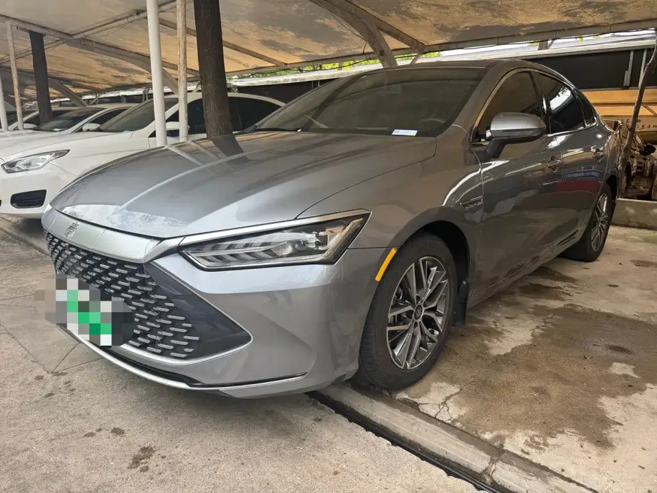 BYD Qin PLUS DM-i 55KM Flagship 2022