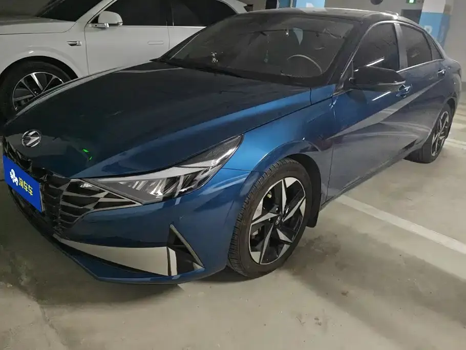 Hyundai Elantra 1.5L CVT TOP Flagship Edition 2022