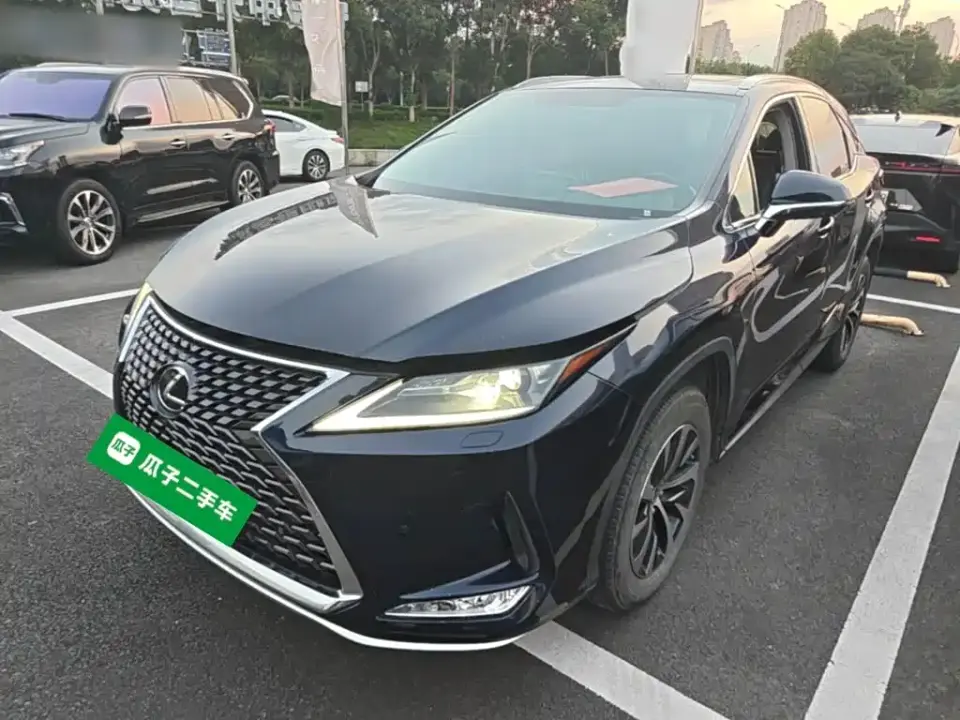 Lexus RX Facelift 300 2WD Elite Edition 2022
