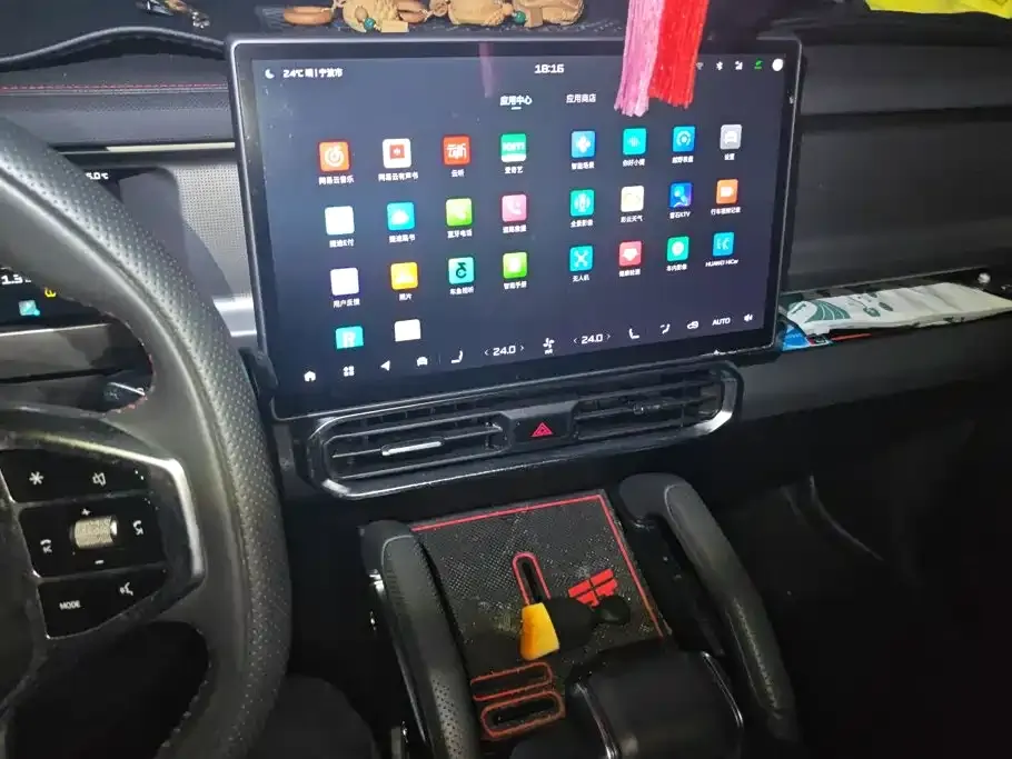 Jetour Traveler 2.0T 4WD Cross PRO+ 2024 — фото 13