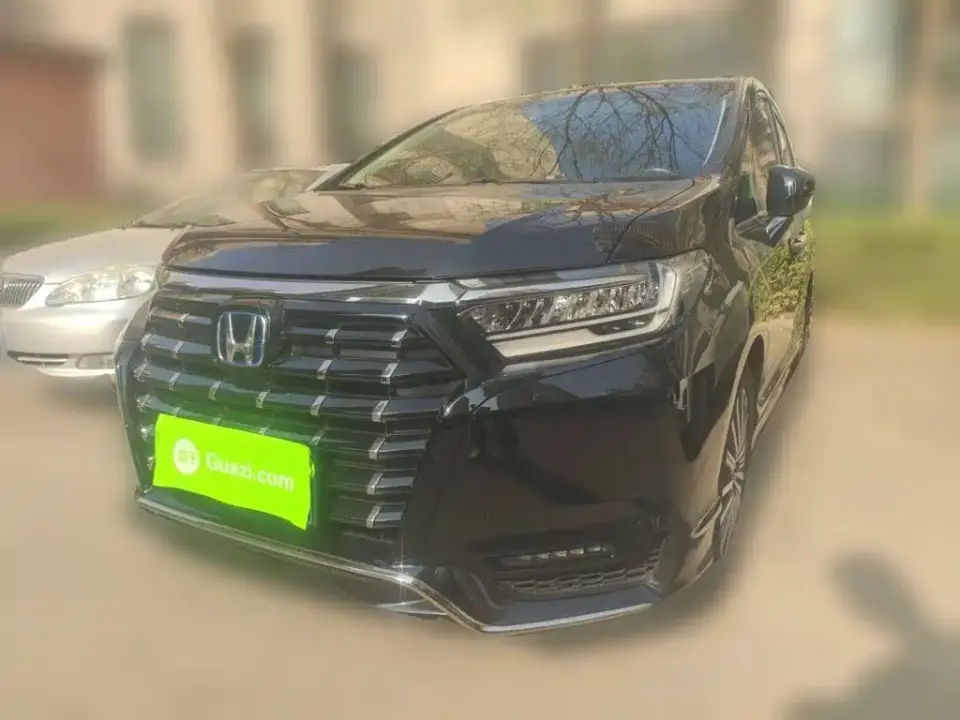 Honda Elysion 2.0L e:HEV Luxury 2023