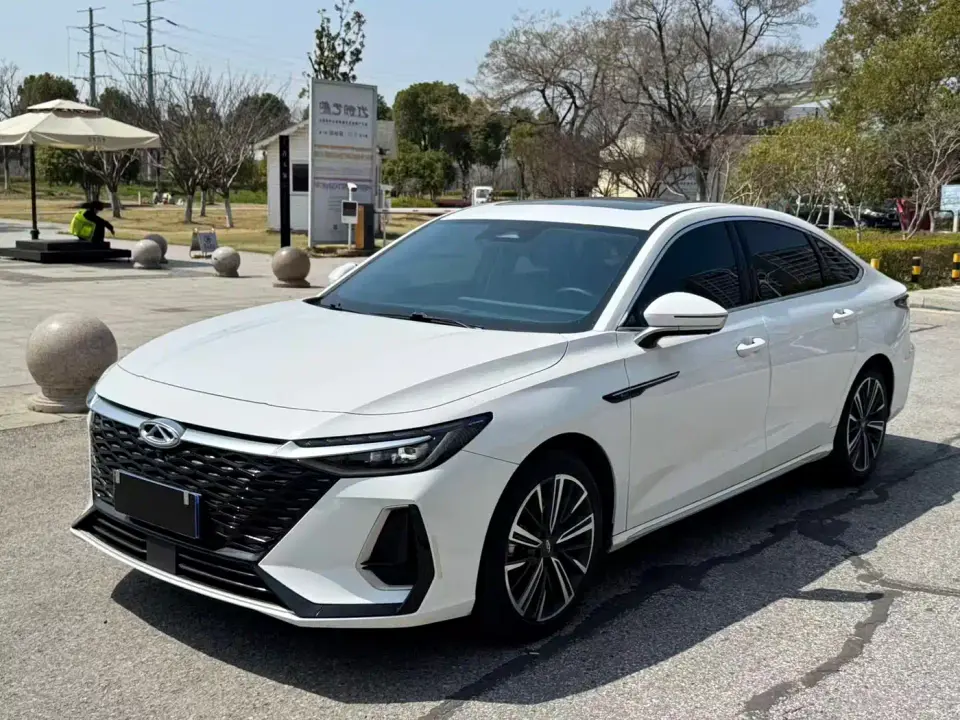 Chery Arrizo 8 1.6T DCT Elegance 2023