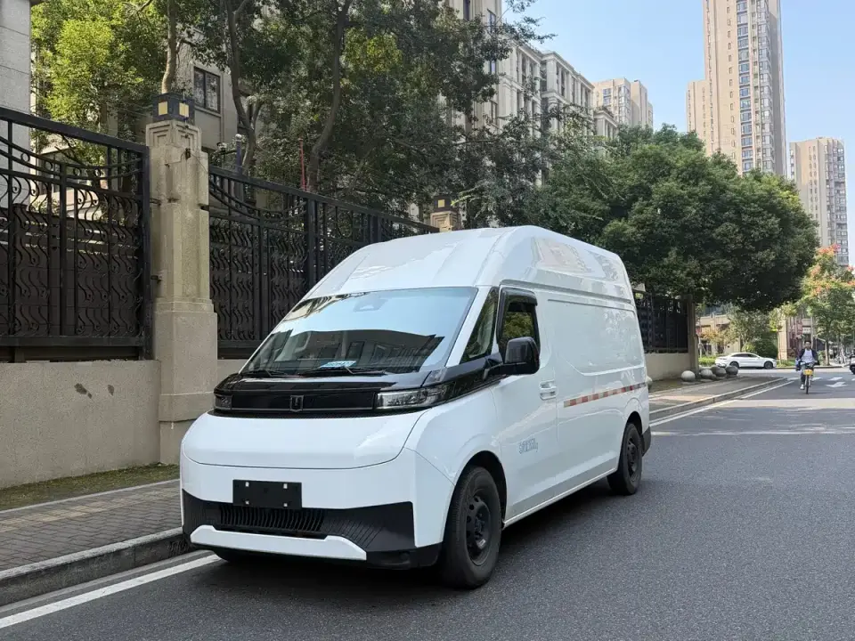 Yuan Cheng Farizon Super VAN 2025