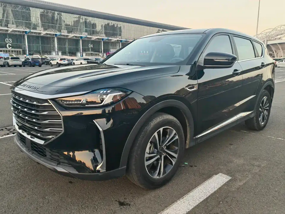 Jetour X70 PLUS 1.5T Manual Wind 5-Seater 2022