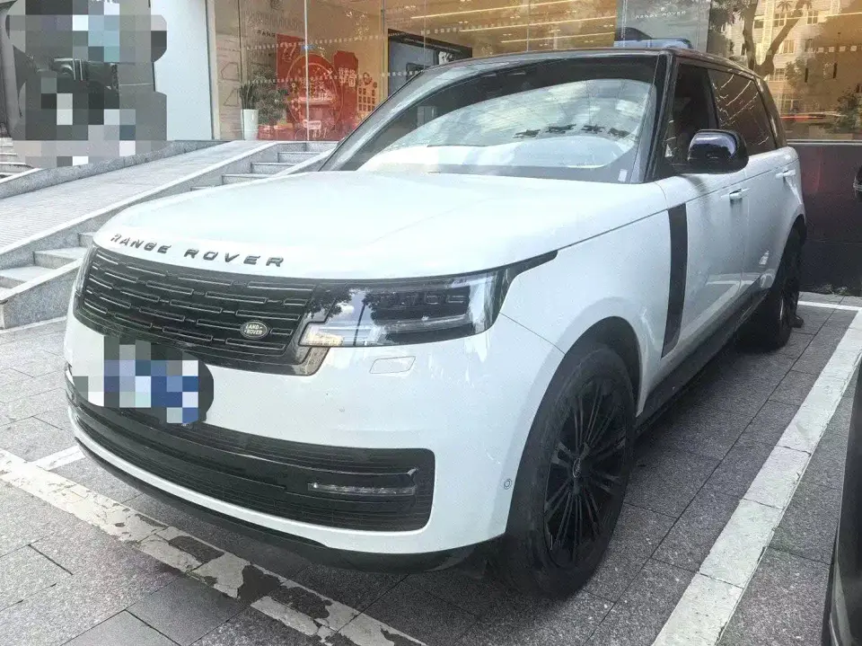Land Rover Range Rover 3.0 L6 400PS Golden Age 7-Seater Long Wheelbase 2023