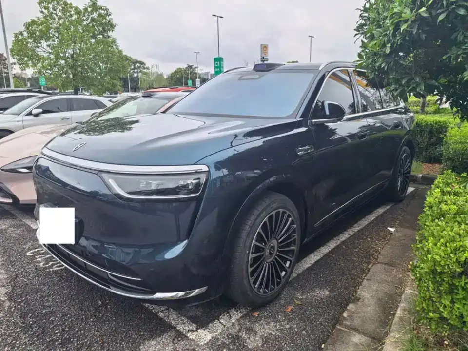 AITO Wenjie AITO M8 Model Extended Range Ultra Edition 53.4kWh 5-Seater 2025