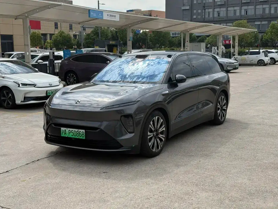 NIO ES8 100kWh 2023