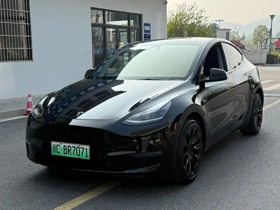 Tesla Model Y Facelift Long Range AWD 3D5 2021