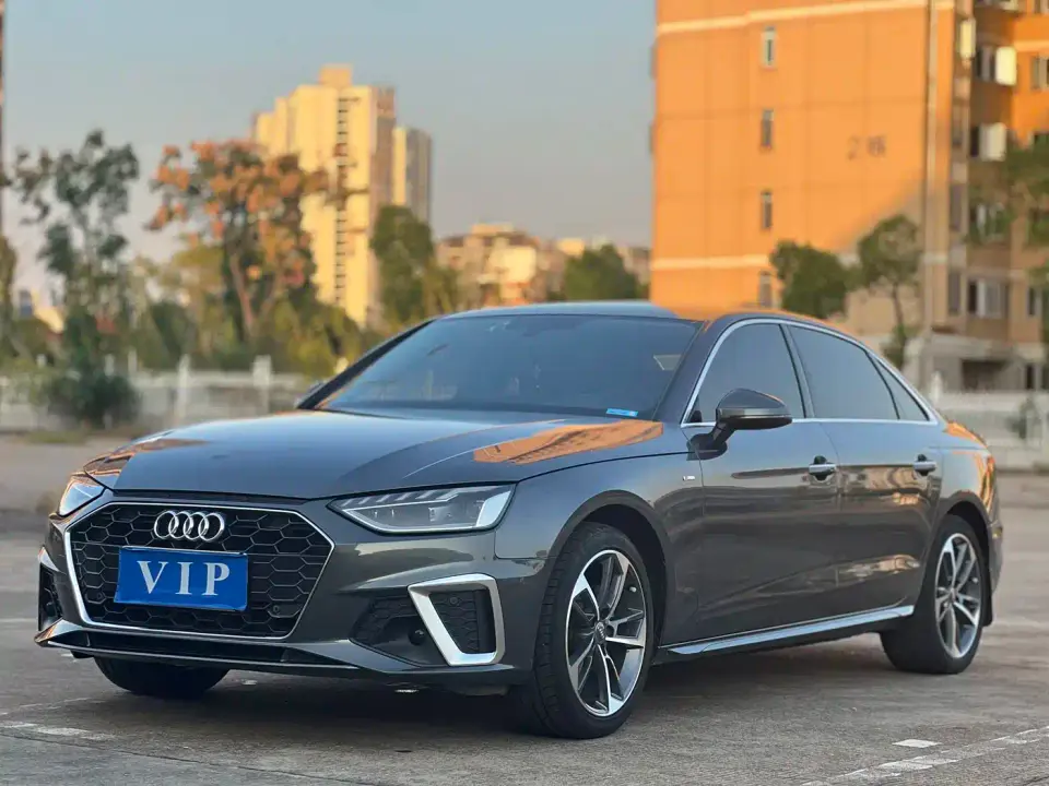 Audi A4L 40 TFSI Fashion Dynamic Edition 2021