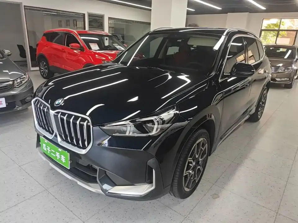 BMW X1 sDrive25Li X Design Package 2026