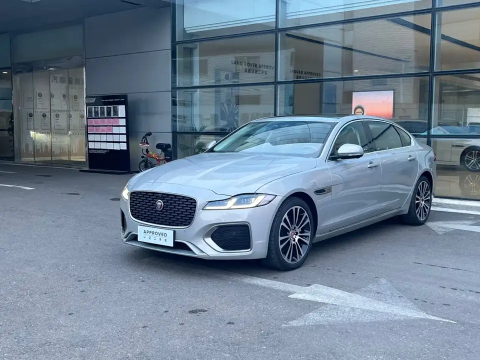 Jaguar XFL 2.0T P250 FWD Luxury Edition 2025