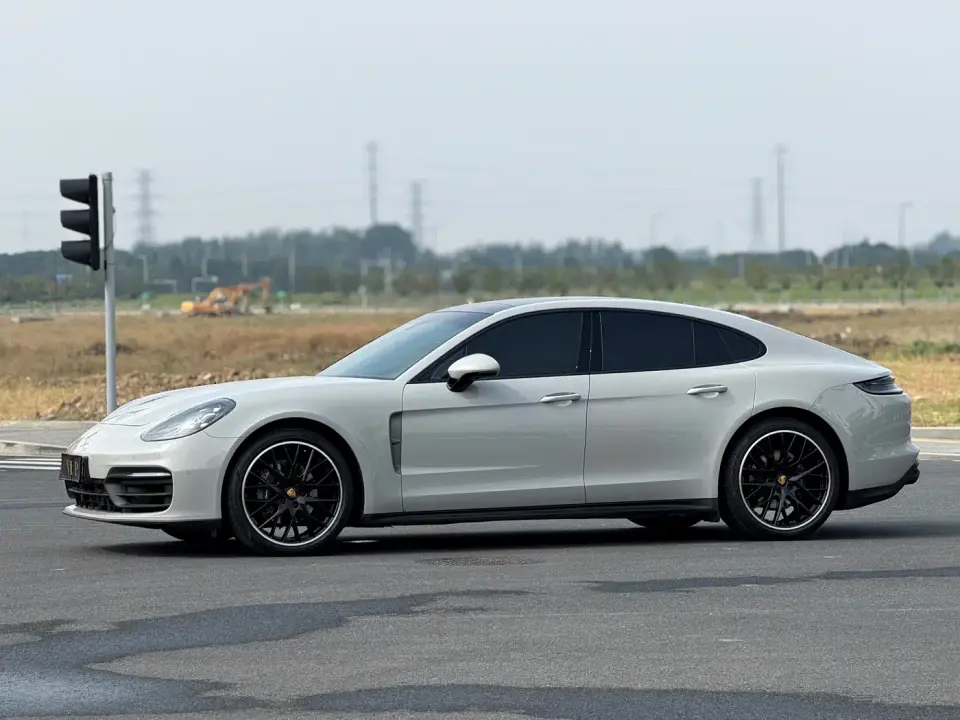 Porsche Panamera Panamera 2.9T Platinum Edition 2024