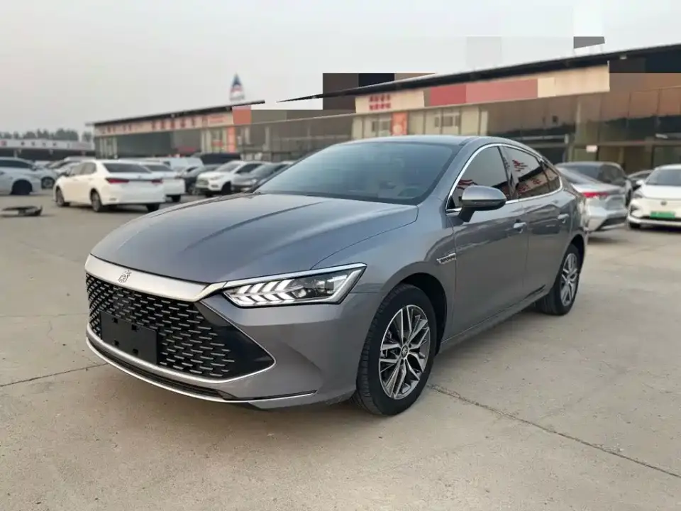 BYD Qin PLUS Champion Edition DM-i 120KM Leading Type 2023