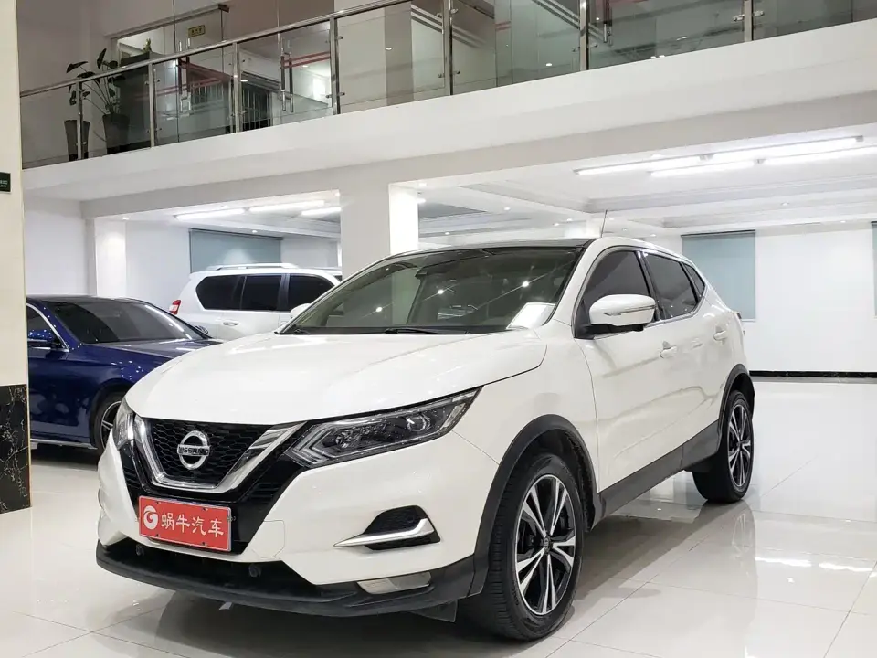 Nissan Qashqai 2.0L CVT Luxury Version 2021