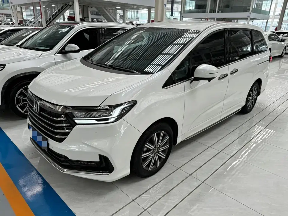 Honda Odyssey 2.0L e:HEV Sharp·Comfort Edition 2024
