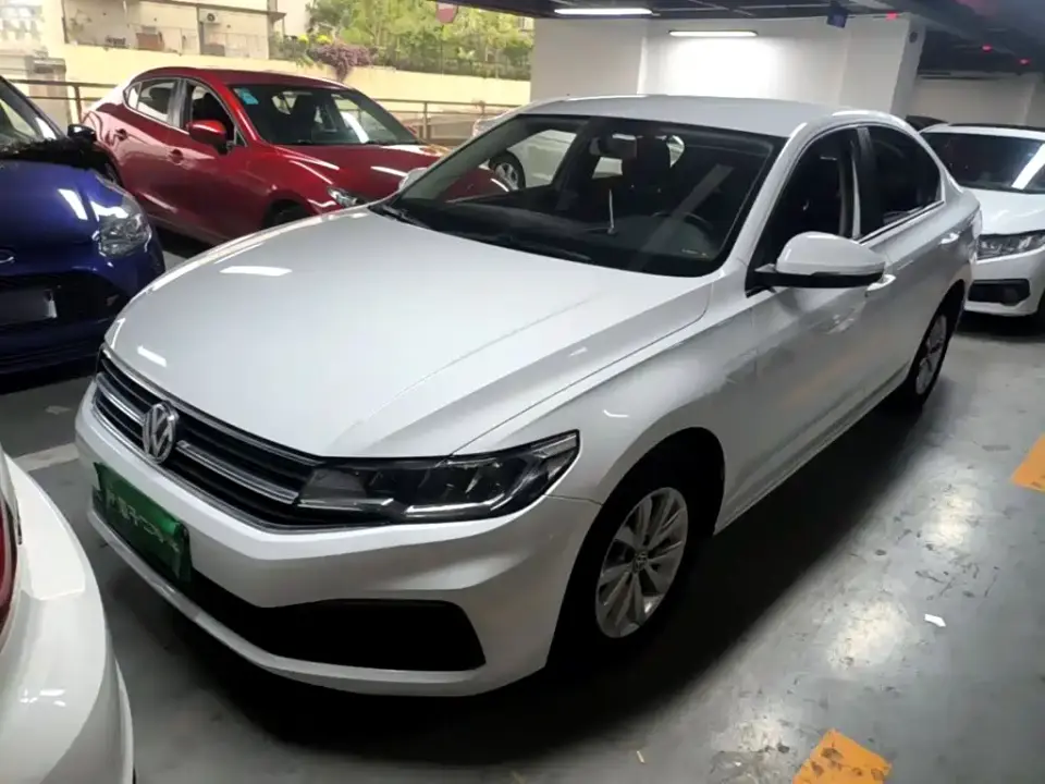 Volkswagen Bora 1.5L Manual Fashion 2020