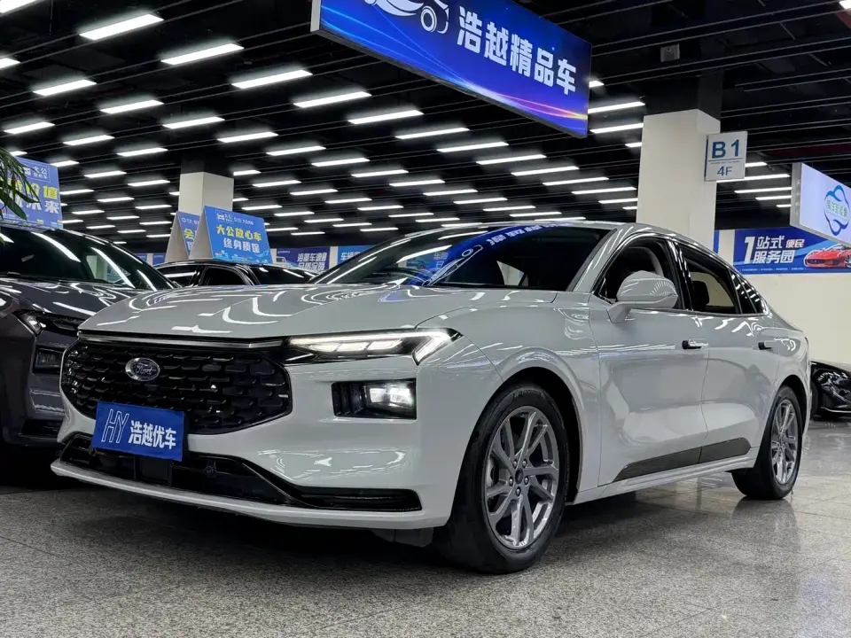 Ford Mondeo EcoBoost 180 Luxury 2023