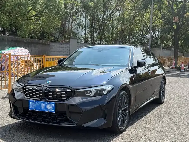 BMW 3 Series 325Li M Sport Shadowline Package 2023