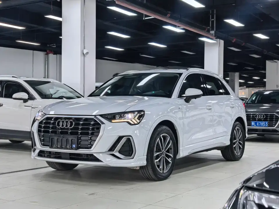 Audi Q3 35 TFSI Progressive Dynamic (1.4T) 2023