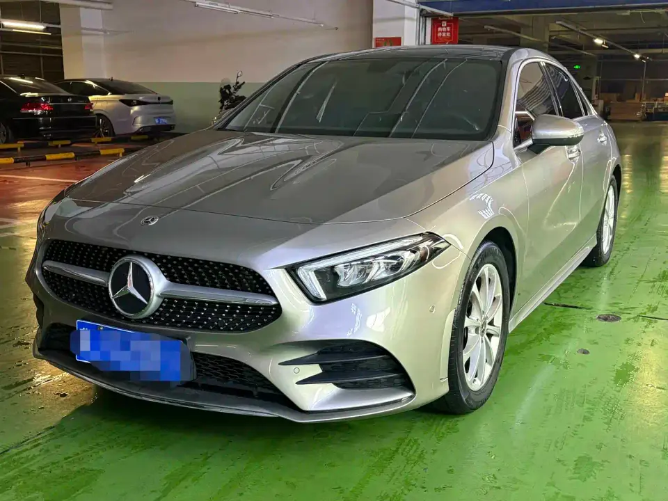 Mercedes-Benz A-Class A 200 L Sport Sedan Fashion Edition 2021