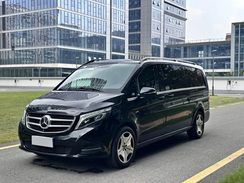 Mercedes-Benz V-Class V 260 L Premium Long Wheelbase Edition China VI 2019