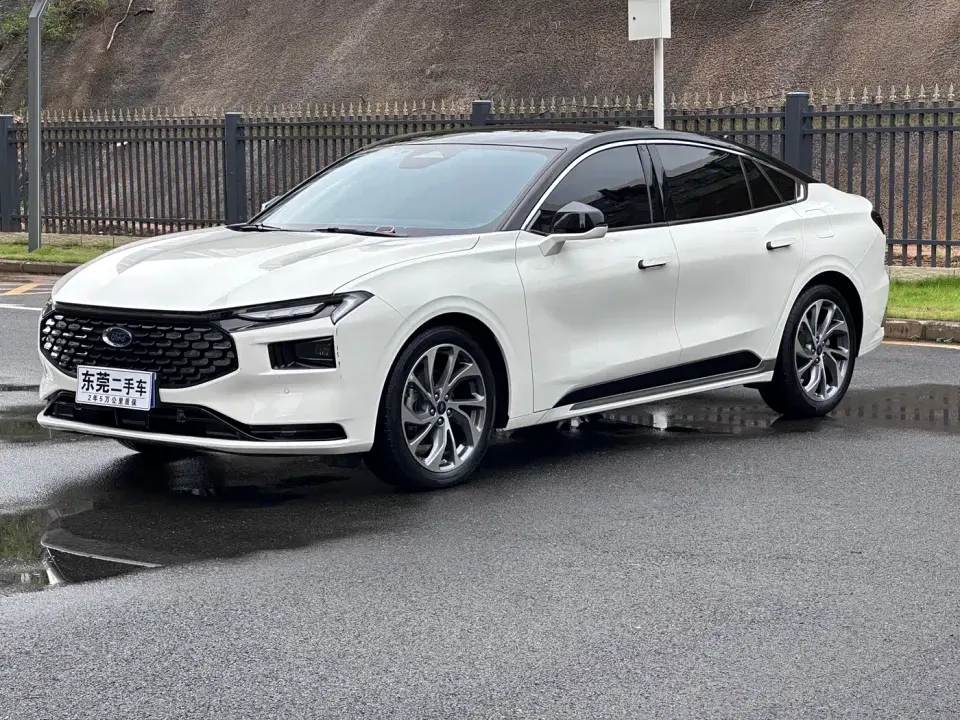 Ford Mondeo Facelift EcoBoost 245 Premium 2022