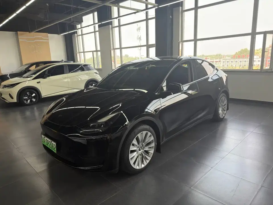 Tesla Model Y Facelift Rear-Wheel Drive Version 2022