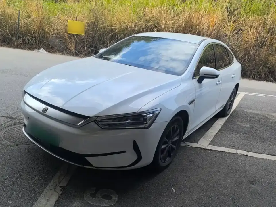 BYD Qin PLUS EV 400KM Premium Edition 2023