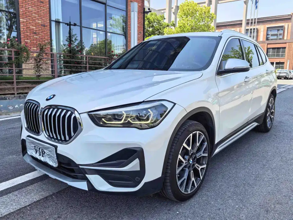 BMW X1 xDrive25Li Exclusive 2021