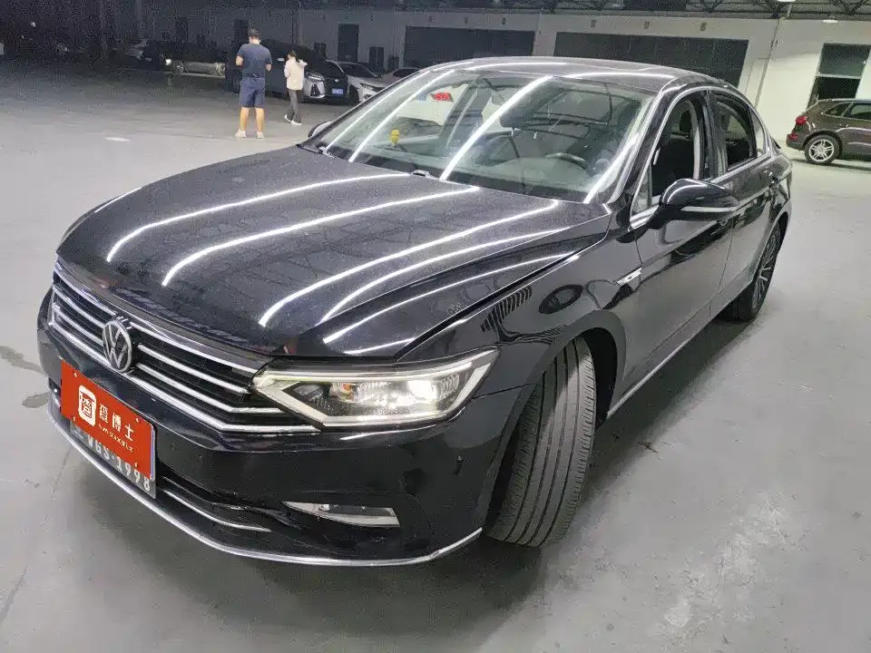Volkswagen Magotan 330TSI DSG Luxury 2021
